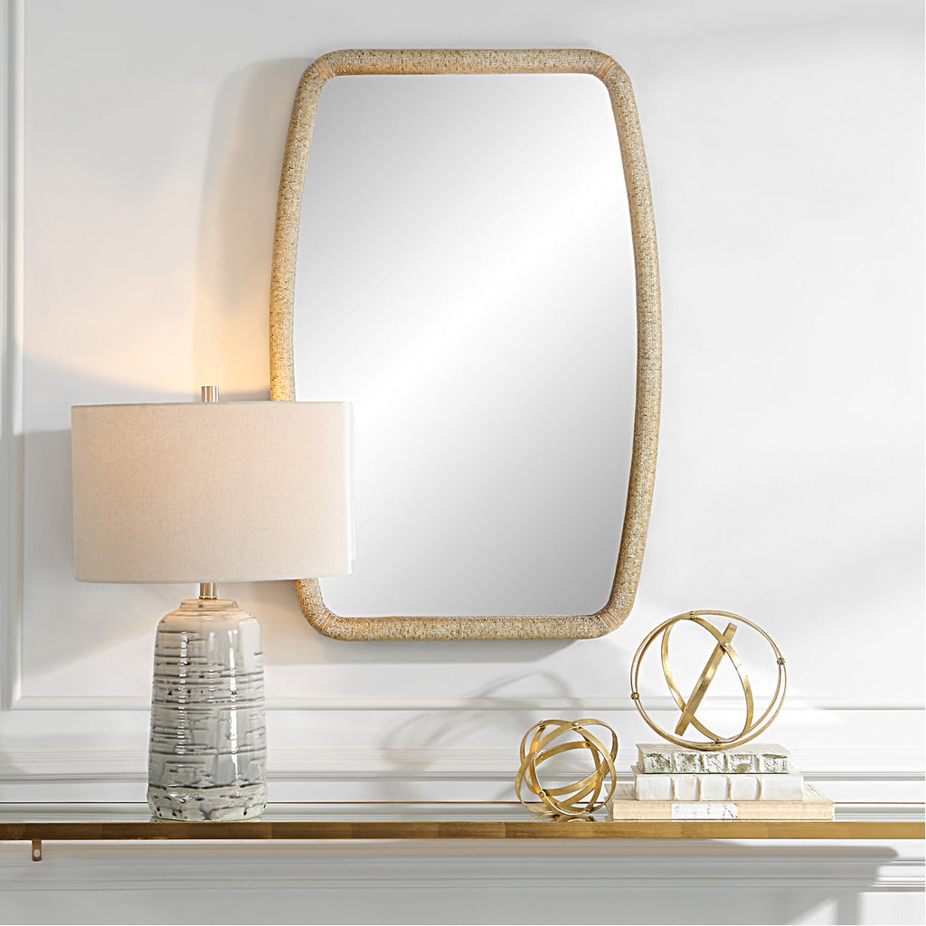 Miroir en rotin Tiki Uttermost