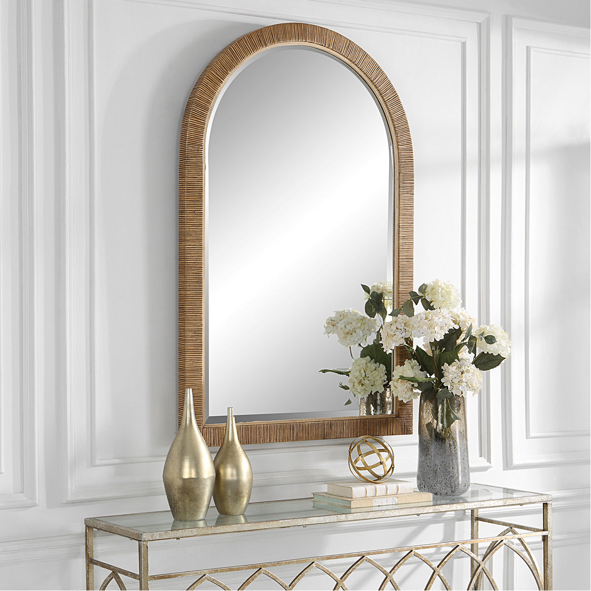 Miroir en arche naturelle du cap Uttermost