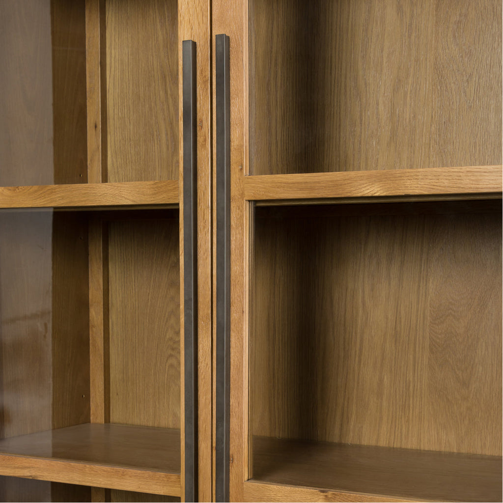 Armoire Four Hands Irondale Isaak - Chêne flotté fumé