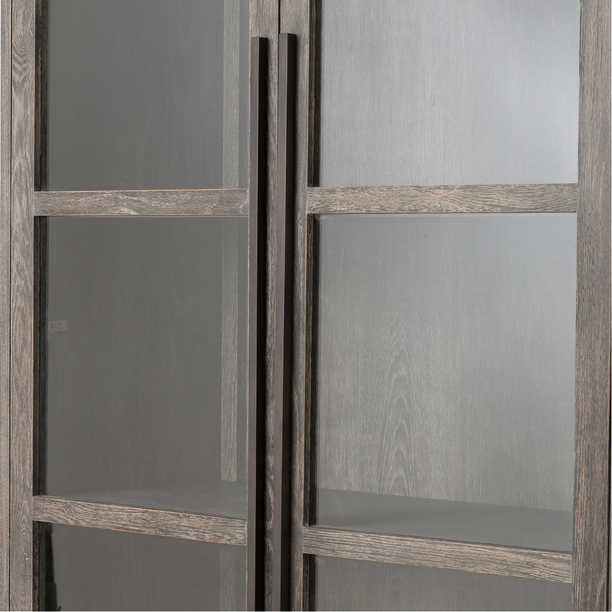 Armoire Four Hands Irondale Isaak - Chêne noir brûlé