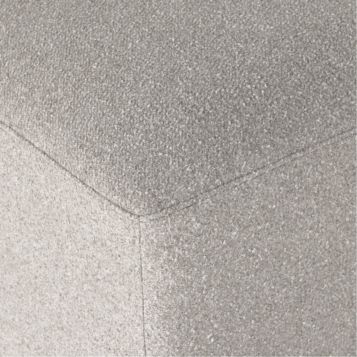 Canapé sectionnel 5 pièces Four Hands Kensington Brylee avec pouf