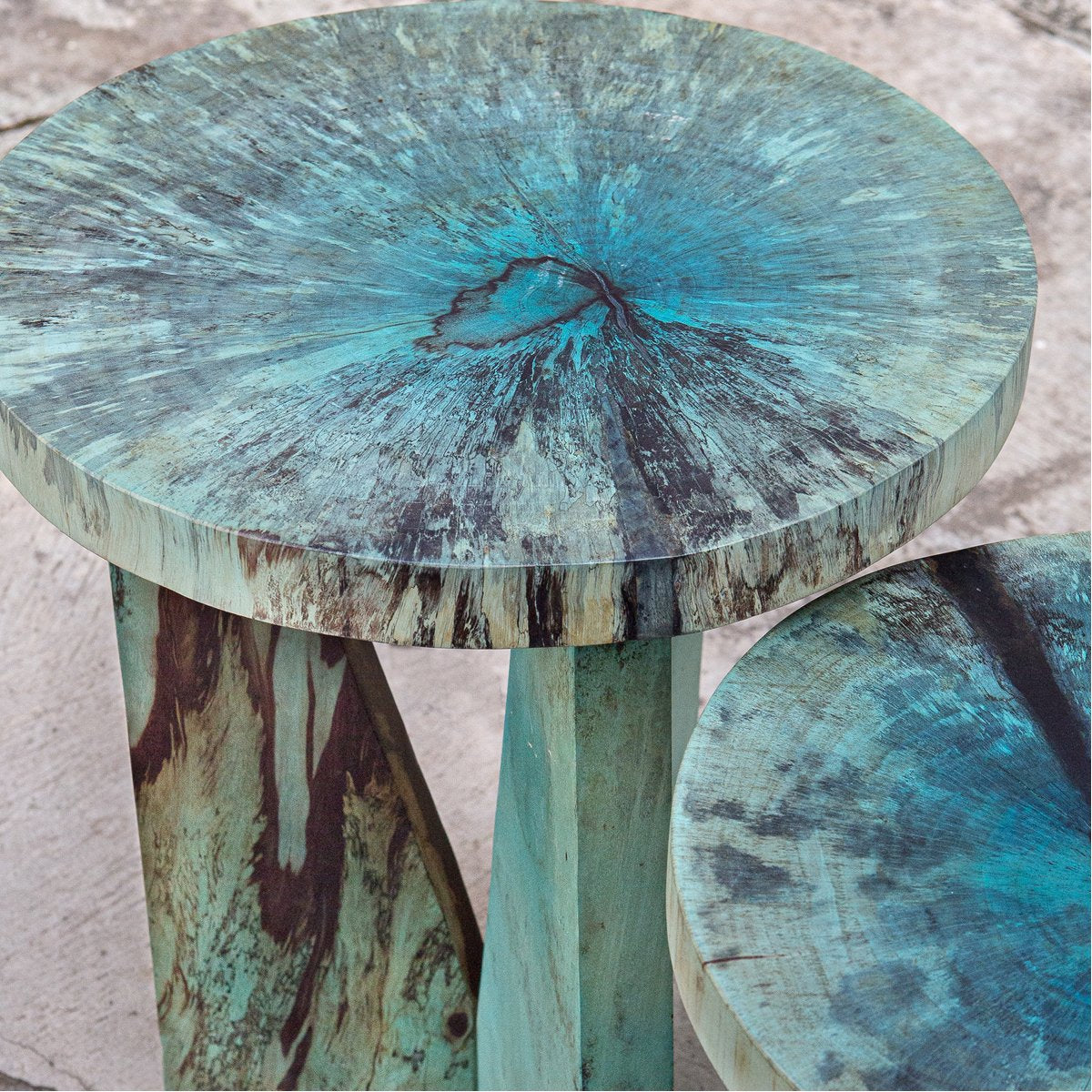 Tables gigognes Uttermost Nadette, ensemble de 2 pièces