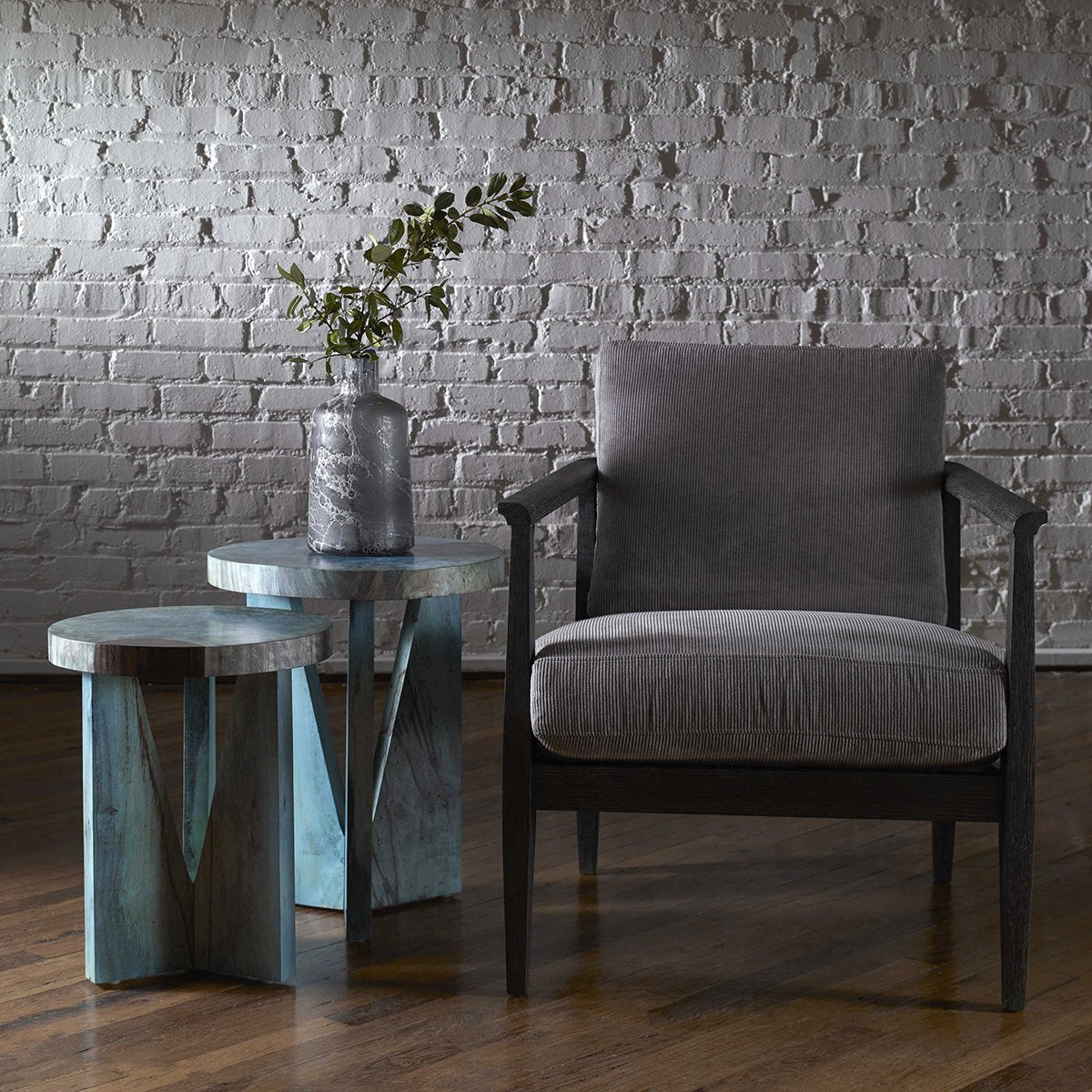 Tables gigognes Uttermost Nadette, ensemble de 2 pièces