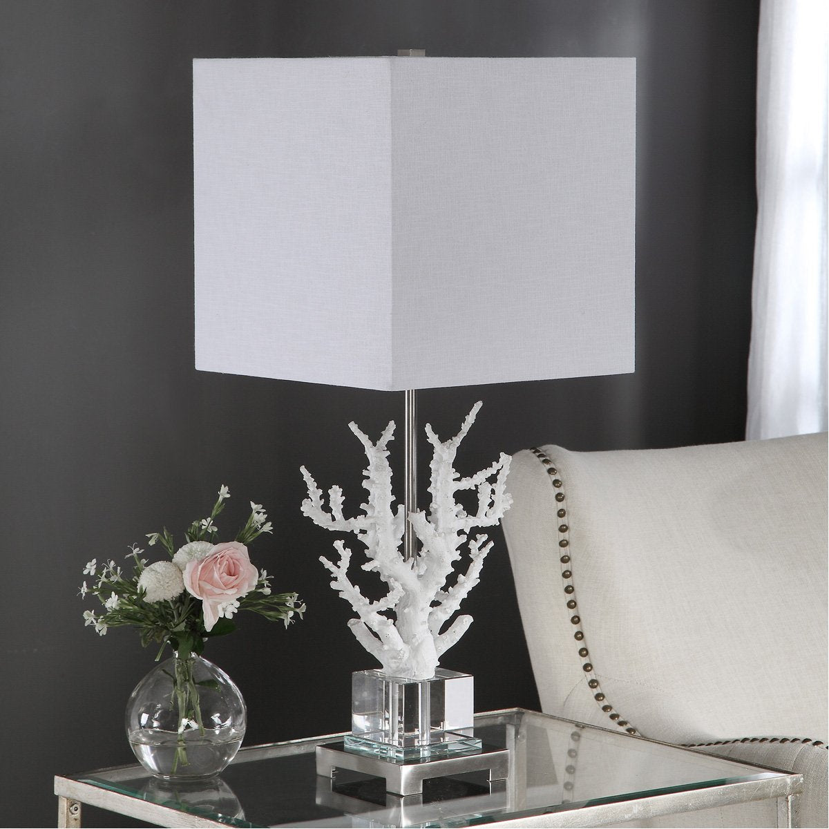 Lampe de table corail blanc Uttermost Corallo