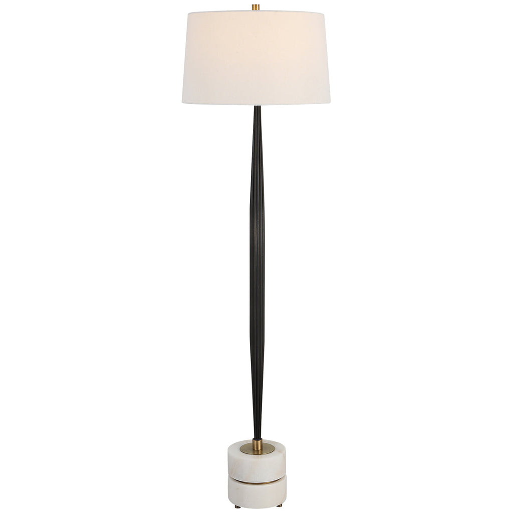 Lampadaire en fer Miraz d'Uttermost