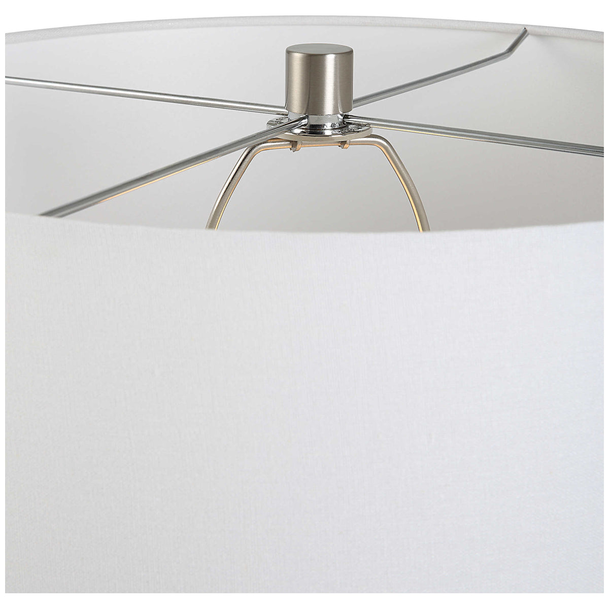 Lampe de table en céramique festonnée Uttermost Teramo