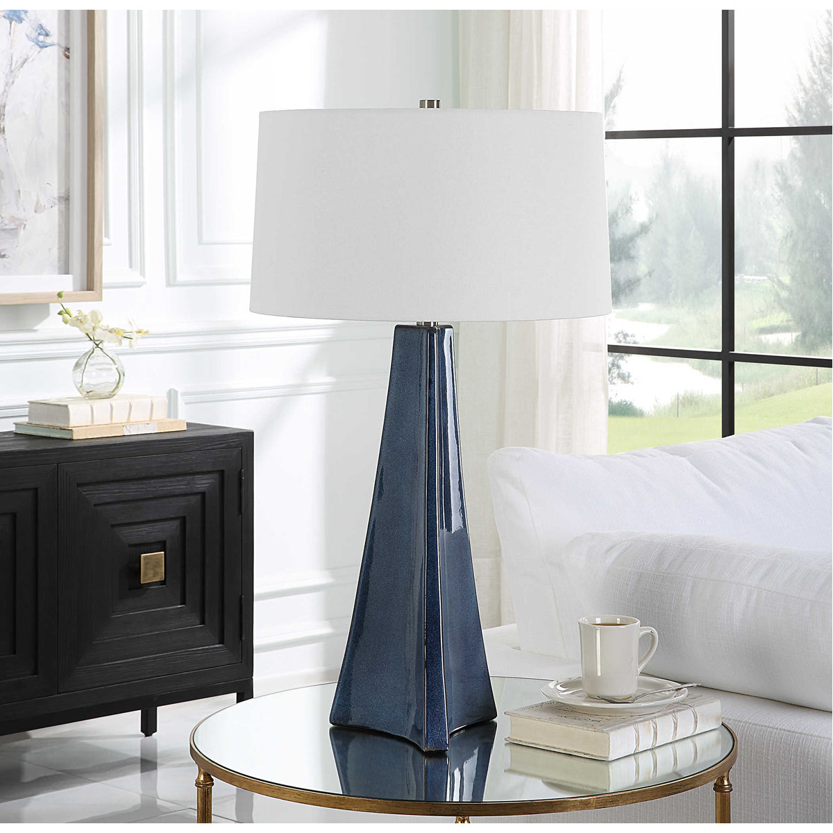 Lampe de table en céramique festonnée Uttermost Teramo