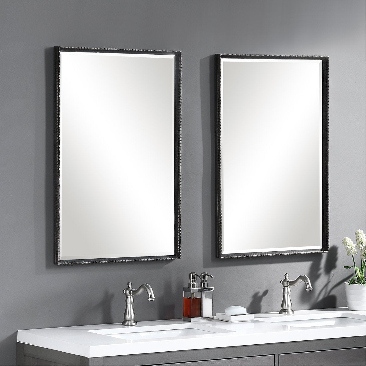 Miroir de courtoisie Uttermost Callan