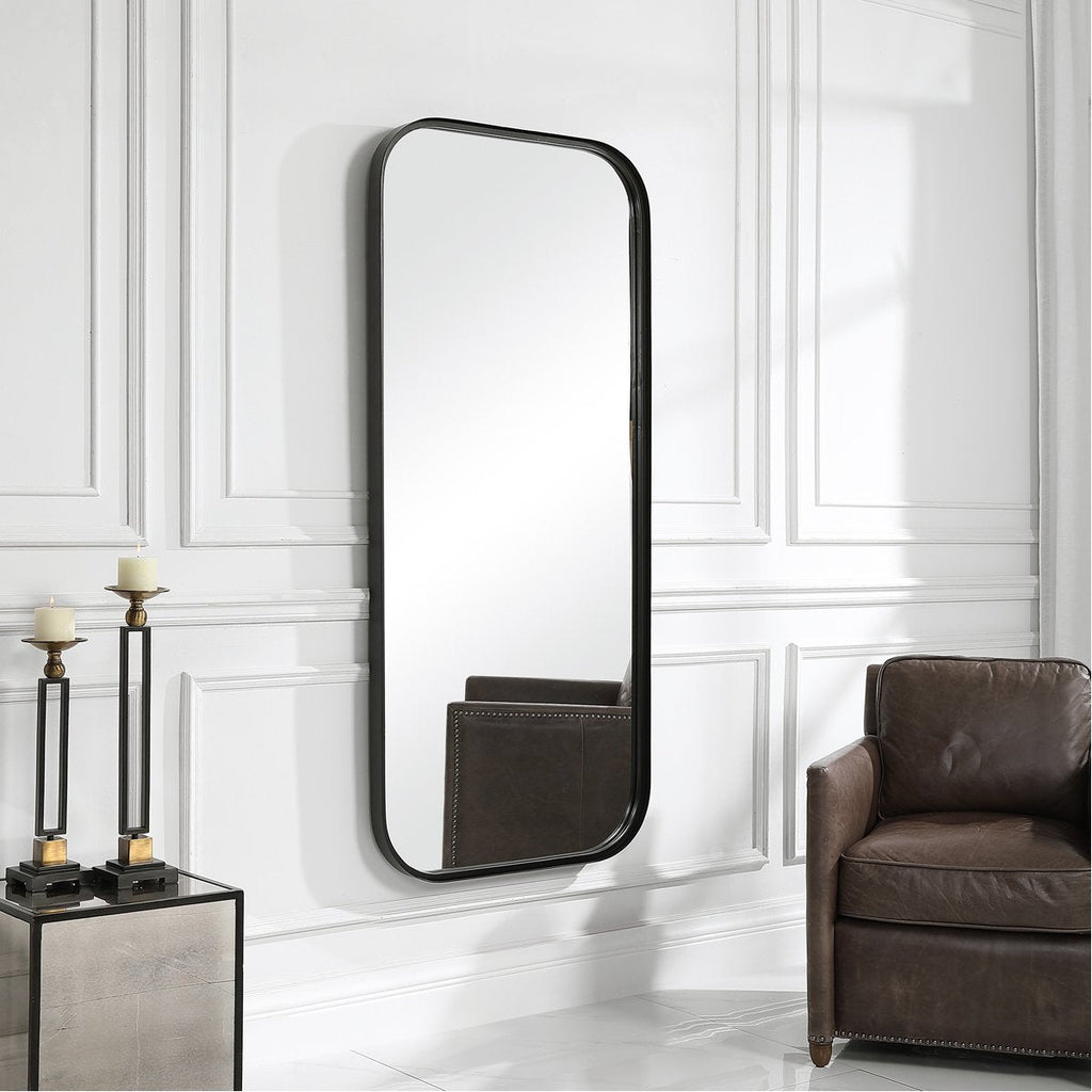 Grand miroir en fer noir Concord d'Uttermost