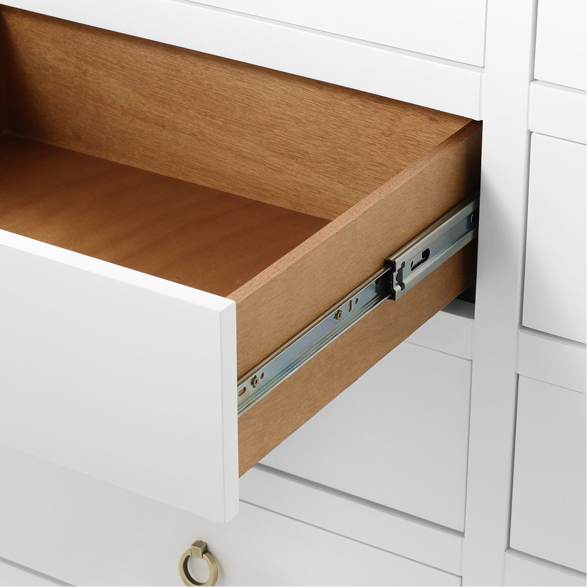 Grande commode 8 tiroirs Newton blanche de Villa &amp; House