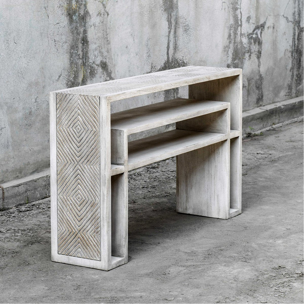 Table console sculptée en os blanc Genara de Uttermost
