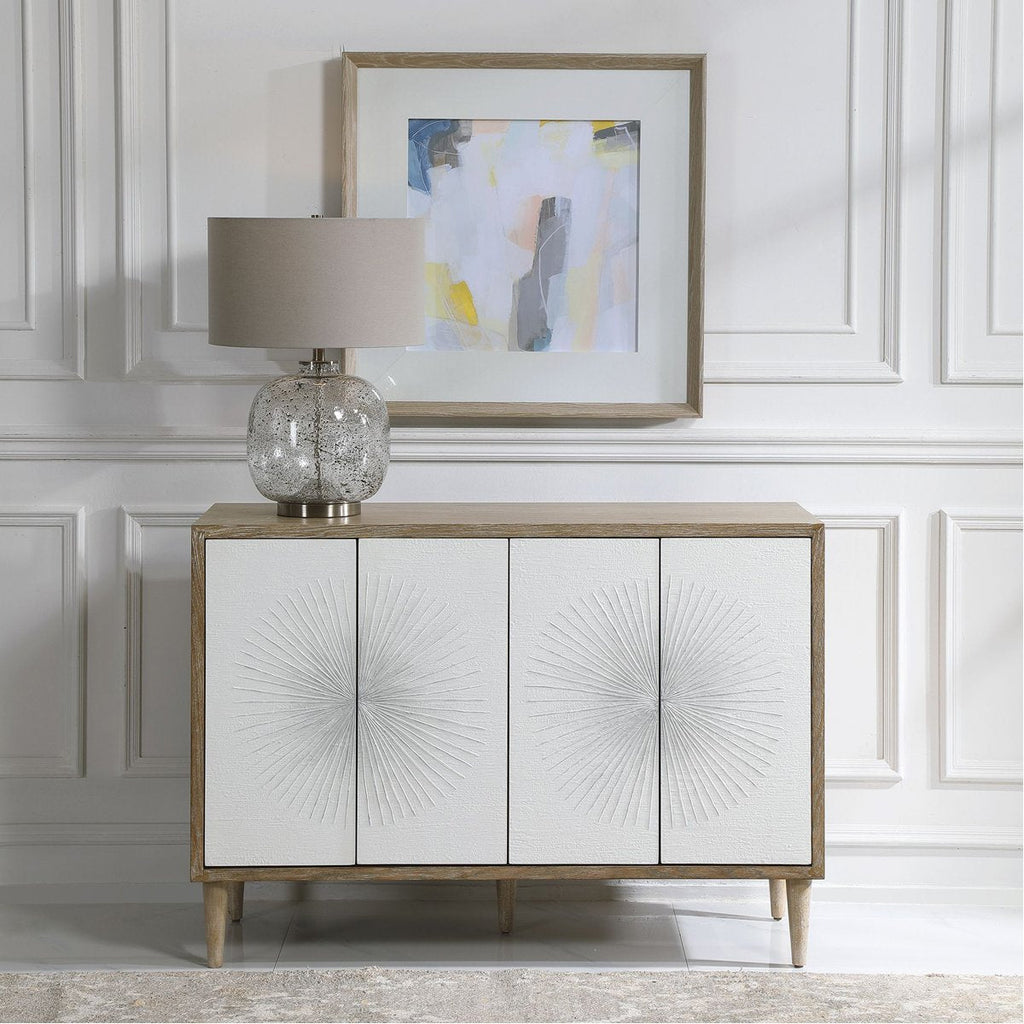 Armoire blanche à 4 portes Dani de Uttermost